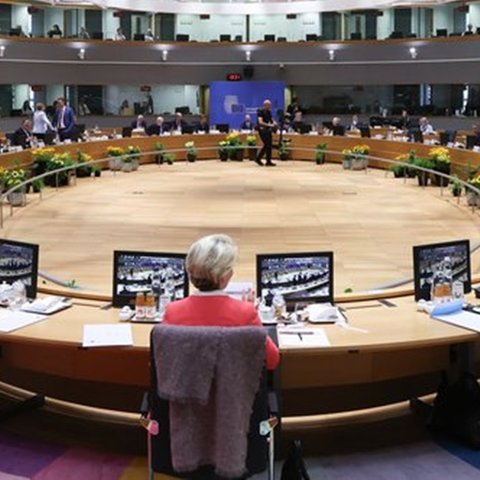 Να άρει τον αποκλεισμό Γάζας και να συμμορφωθεί με διεθνές δίκαιο κάλεσε το Ευρωπαϊκό Συμβούλιο το Ισραήλ