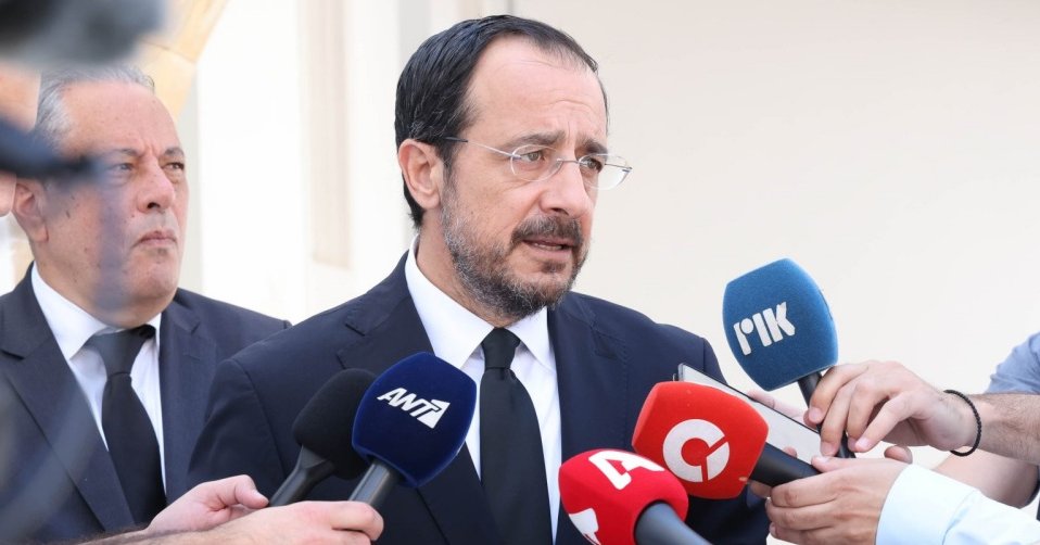 ΠτΔ για διευρυμένη: «Ο Γκουτέρες έκανε μεγάλες προσπάθειες προς την κατεύθυνση της τουρκικής πλευράς» ΠτΔ για διευρυμένη: «Ο Γκουτέρες έκανε μεγάλες προσπάθειες προς την κατεύθυνση της τουρκικής πλευράς»