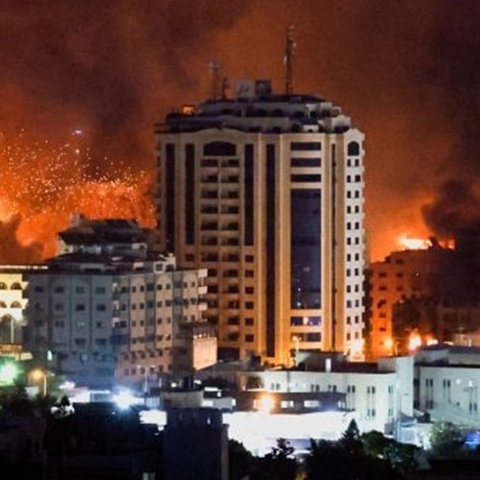 LIVE: Η Χαμάς καλεί για άμεση εφαρμογή του ψηφίσματος της Γενικής Συνέλευσης του ΟΗΕ για τη Γάζα