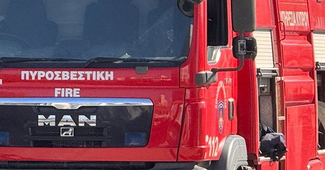 Έβαλαν φωτιά σε ελαστικά σε σχολείο στη Λεμεσό