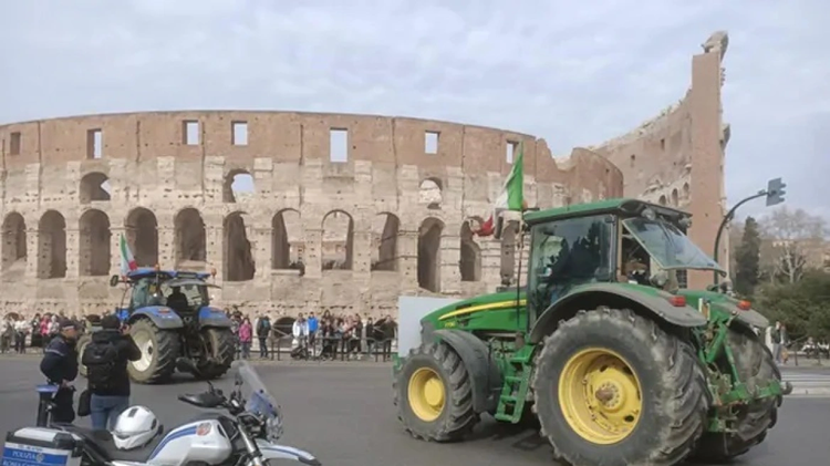 roma_trakters
