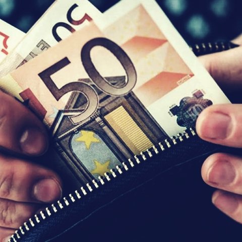 «Συνάνθρωποί μας ζουν με 500-600 ευρώ»-Άλυτο από το 2019 το ζήτημα με τις εγκρίσεις άδειας ανικανότητας
