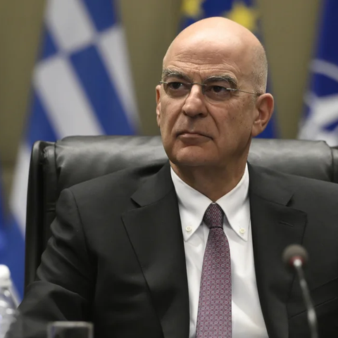 Αιχμές Δένδια κατά Τουρκίας και εταίρων-«Κανονισμός της Κερκόπορτας ο μηχανισμός SAFE»