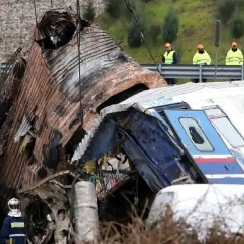 Τι προκάλεσε την έκρηξη στα Τέμπη-Πιθανή η παρουσία «ύποπτης ύλης» διαπιστώνει το πόρισμα