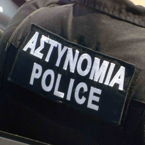 Ποινή φυλάκισης σε αστυνομικό-Προσπάθησε να μεταφέρει μετανάστες από τα κατεχόμενα στις ελεύθερες περιοχές