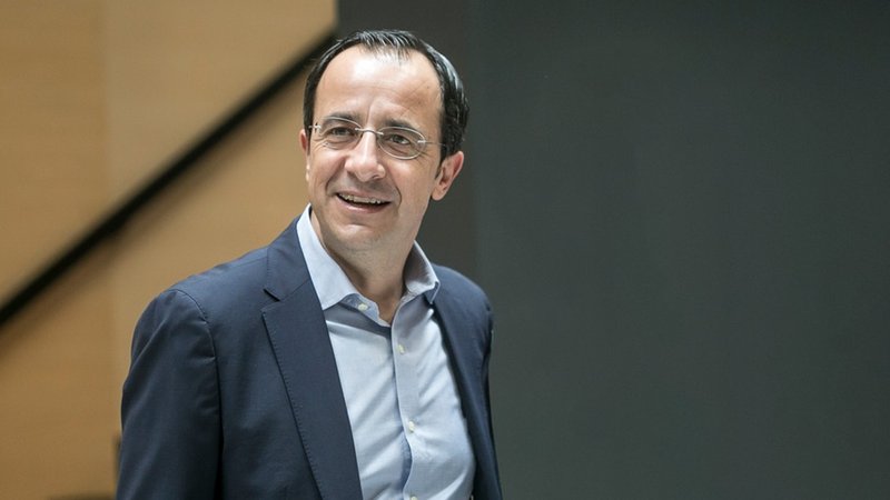nikos