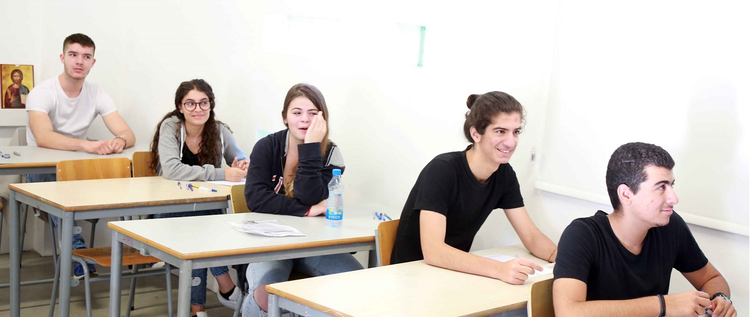 52665d24-afe9-4539-a0b6-abacb2cf2db4.jpg