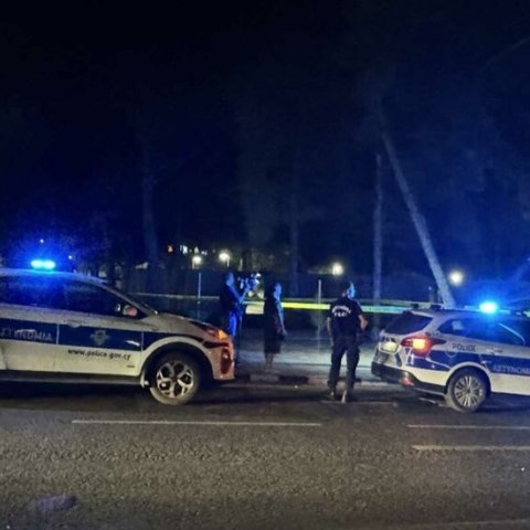 Κυκλοφορούσε στον Πρόδρομο με φωτοβολίδα και κροτίδες 37χρονος-Έρευνες εάν σχετίζεται με ενδεχόμενους εμπρησμούς