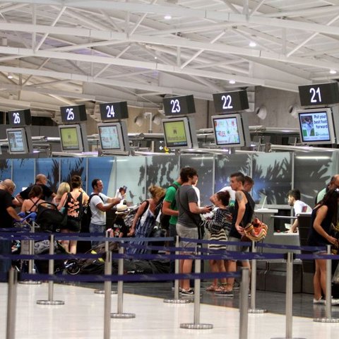 Συνολικά 19 πτήσεις για επαναπατρισμό Ισραηλινών-Προγραμματισμένες και αναχωρήσεις από μαρίνα Λάρνακας