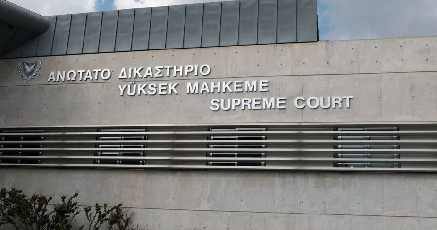 Αφήνουν τα κλιματιστικά ανοιχτά όλη νύχτα στο Ανώτατο-Βόθροι κατέστρεψαν παλιά βιβλία
