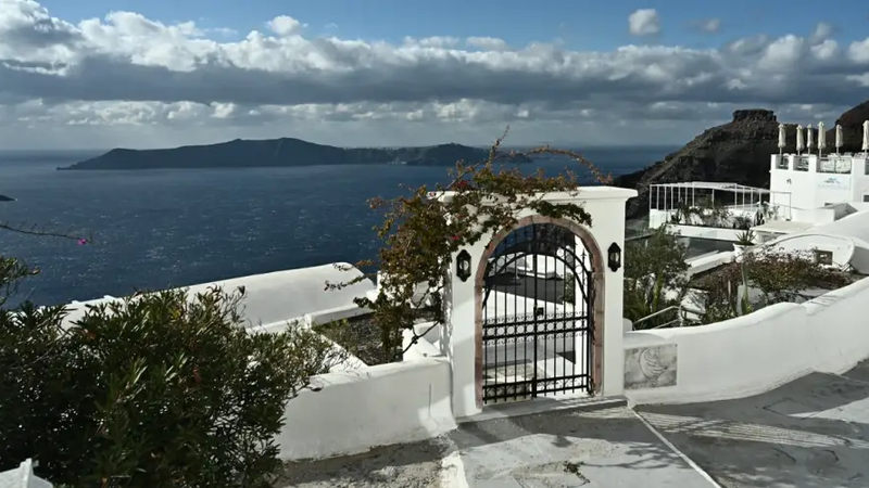 santorini-seismos.jpg