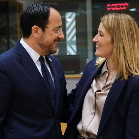 Ολιγόωρη επίσκεψη Μέτσολα στην Κύπρο-Συνάντηση με ΠτΔ το Σάββατο