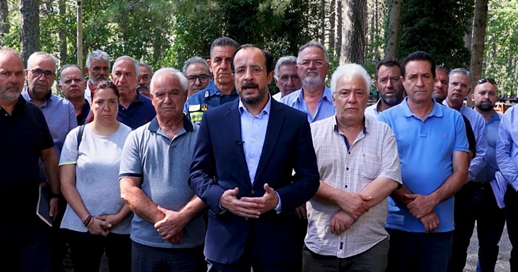 Νέος χορός αντιδράσεων από κόμματα μετά το διάγγελμα του Προέδρου-«Υπάρχουν πολιτικές ευθύνες και έπρεπε ήδη να αποδοθούν» Νέος χορός αντιδράσεων από κόμματα μετά το διάγγελμα του Προέδρου-«Υπάρχουν πολιτικές ευθύνες και έπρεπε ήδη να αποδοθούν»
