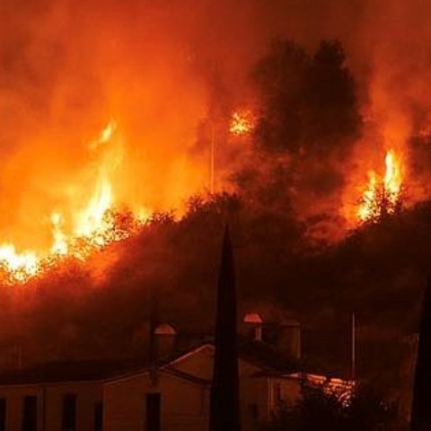 Απορρίπτουν τα περί ολιγωρίας Πολιτική Άμυνα και Πυροσβεστική-«Κάναμε ότι μπορούσαμε»