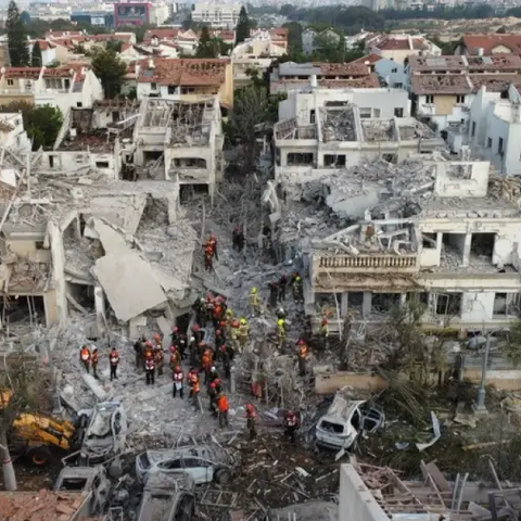 Ώρα μηδέν για Ισραήλ και Ιράν-Σε τροχιά ολοκληρωτικού πολέμου οι δύο χώρες