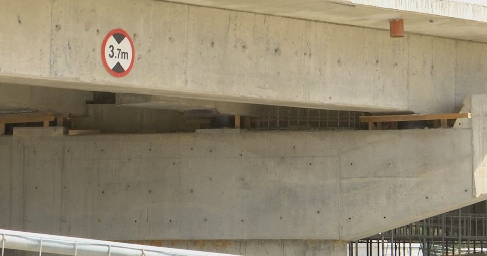Βρήκαν λύση για τη διέλευση των πυροσβεστικών από την γέφυρα της Καλαβασού, αλλά οι ανησυχίες παραμένουν