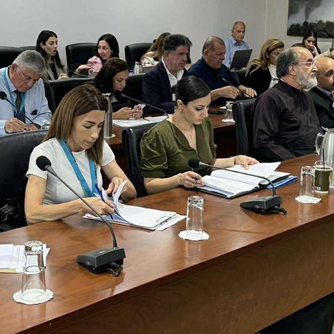 Διιστάμενες απόψεις και εντάσεις στη συζήτηση για ευθανασία-Οι υπέρ, οι εναντίον και η θέση της εκκλησίας