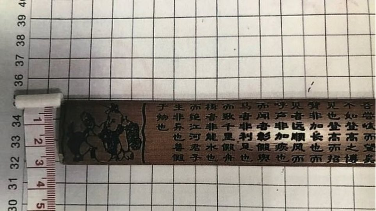 f4d73a39-a0da-49e4-921c-f22f7e511b8a.jpg