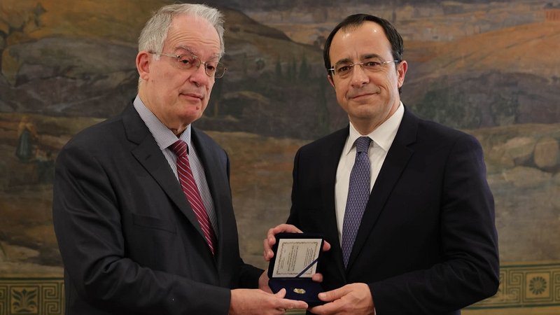 χρυσο