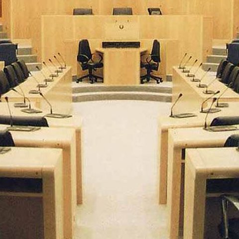 Η Βουλή ψήφισε νομοσχέδια για εναρμόνιση με τον κανονισμό ΕΕ για ψηφιακές υπηρεσίες