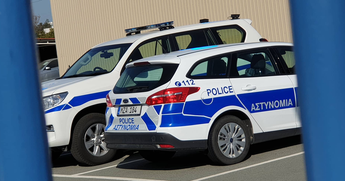 Χειροπέδες σε 35χρονη που πιάστηκε με ναρκωτικά στην οικία της-Κατέγραφε παράνομα δημόσιο χώρο
