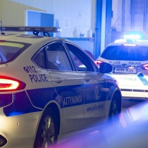 Υπό οκταήμερη κράτηση ο 53χρονος που παρέσυρε αστυνομικό-Αναζητεί άλλα έξι πρόσωπα η Αστυνομία