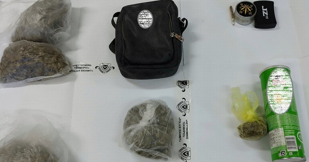 Χειροπέδες σε 19χρονο στη Λεμεσό που είχε στην κατοχή του ναρκωτικά