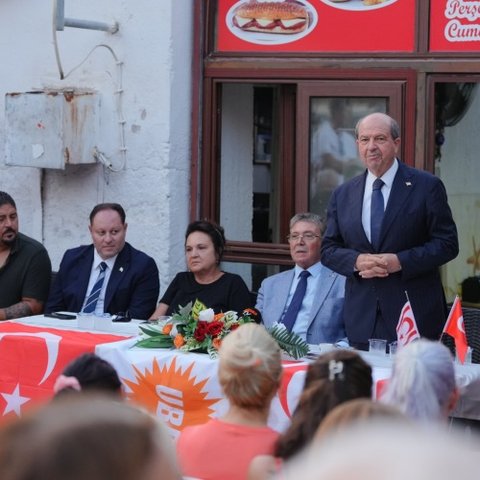 Το ψευδοκράτος προσκλήθηκε σε εκδηλώσεις του συντάγματος του Αζερμπαϊτζάν-Μεγάλο κέρδος βλέπει