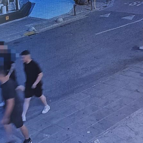 Παραδόθηκε ένας από τους αναζητούμενους για την επίθεση στην Αγία Νάπα-Άφαντοι άλλοι έξι