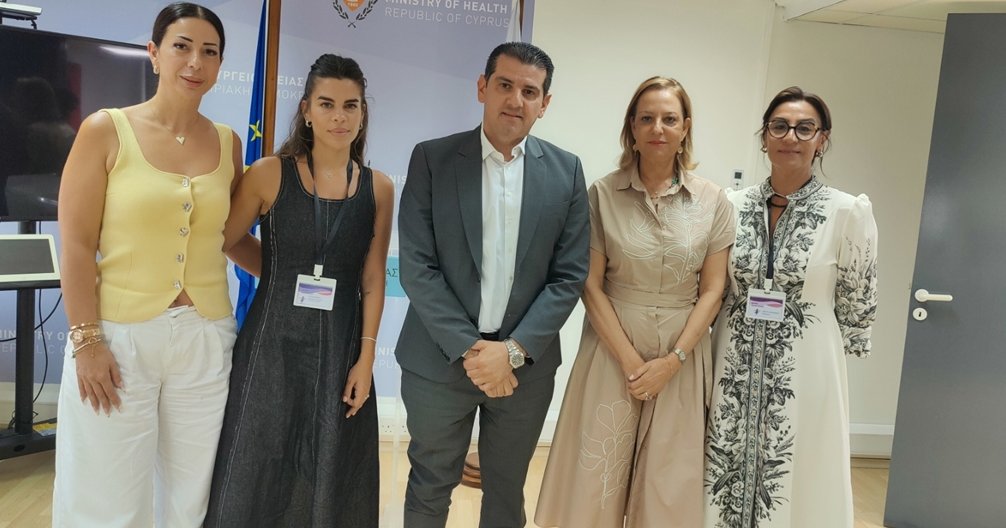 Ζήτησαν από Δαμιανό στήριξη οικογενειών των παιδιών που λαμβάνουν θεραπεία στο εξωτερικό οι «Μικροί Ήρωες» Ζήτησαν από Δαμιανό στήριξη οικογενειών των παιδιών που λαμβάνουν θεραπεία στο εξωτερικό οι «Μικροί Ήρωες»