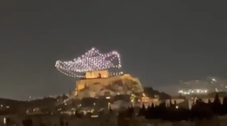 adidas.png
