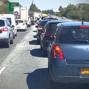 Ξανά στο προσκήνιο ο εγκλωβισμός οδηγών στον αυτοκινητόδρομο-Έμεινε στα συρτάρια η συζήτηση στη Βουλή