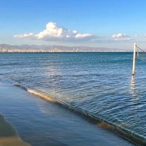 Μετά το μπέρδεμα στο Lady’s Mile ξεκινά η συνεργασία των αρμοδίων-Εντατικοποιούνται οι έλεγχοι στις παραλίες