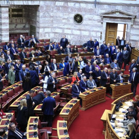 Στη Βουλή των Ελλήνων η δεύτερη ψηφοφορία για εκλογή νέου Προέδρου της Δημοκρατίας