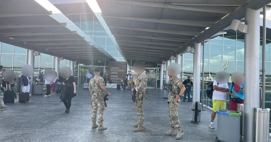 Αυξημένα μέτρα σε αεροδρόμια, λιμάνια και πρεσβείες μετά το χτύπημα του Ισραήλ-Σε εγρήγορση οι Αρχές