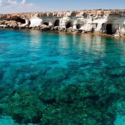 Στο Νοσοκομείο γυναίκα μετά από ατύχημα στις θαλασσινές σπηλιές