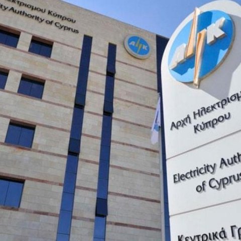 Αβάσιμες και παραπλανητικές χαρακτήρισε τις δηλώσεις εκπροσώπου συντεχνίας το ΔΣ της ΑΗΚ