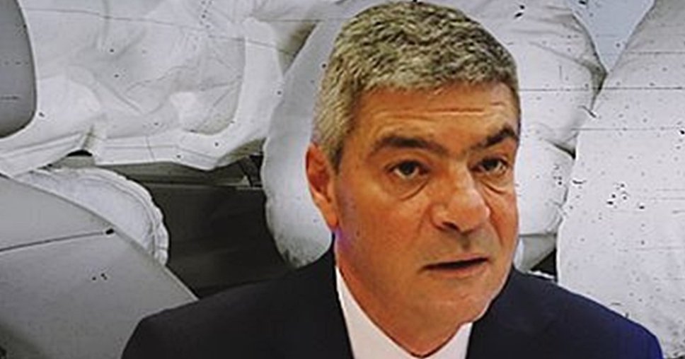 Αποφάσισε να μη θέσει σε διαθεσιμότητα τον Νικολαΐδη το Υπουργικό, διορίζει ερευνώντα λειτουργό για πειθαρχική εν μέσω ποινικής έρευνας Αποφάσισε να μη θέσει σε διαθεσιμότητα τον Νικολαΐδη το Υπουργικό, διορίζει ερευνώντα λειτουργό για πειθαρχική εν μέσω ποινικής έρευνας