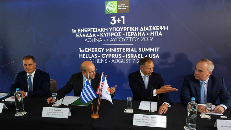 6cecc6ec-d253-48be-a442-1a2162438726.jpg