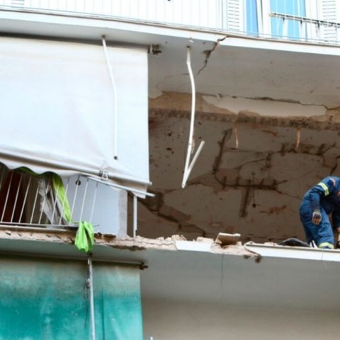 Σύλληψη ατόμου από την Αντιτρομοκρατική για την έκρηξη στο διαμέρισμα στους Αμπελόκηπους