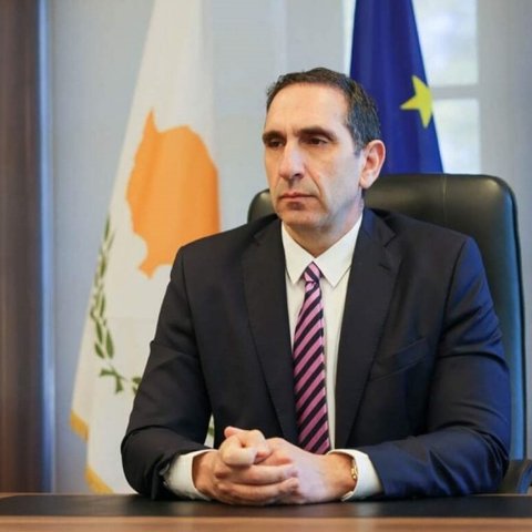 Ικανοποίηση ΥΠΕΣ για την έγκριση της πρότασης της Κυβέρνησης για ψήφο στα 17-«Εμπιστευόμαστε τους νέους μας»