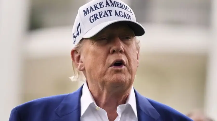 trump2-1-640x426