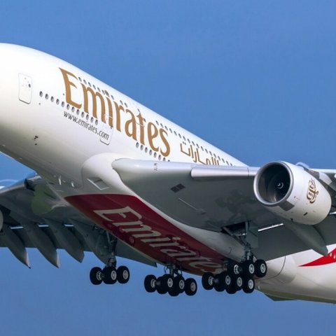 Οι Emirates Airlines στα ΗΑΕ απαγορεύουν βομβητές και φορητούς ασυρμάτους μετά τα χτυπήματα στον Λίβανο