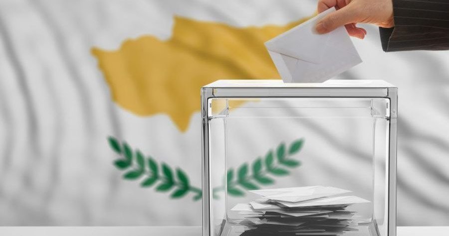 Ομόφωνο ναι της Ολομέλειας για δικαίωμα ψήφου από τα 17-Σε ισχύ από τις Προεδρικές του 2028