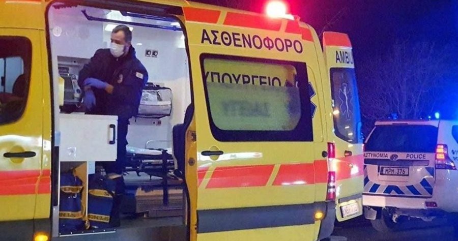 Στο νοσοκομείο δύο πρόσωπα μετά από σύγκρουση μοτοσικλέτας και δύο οχημάτων στη Λάρνακα