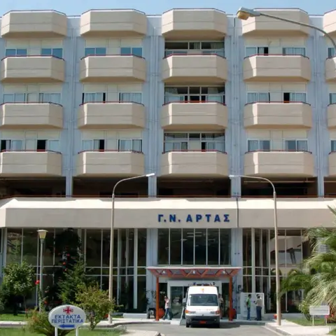 Ανέκτησαν τις αισθήσεις τους τα δύο παιδιά που ανασύρθηκαν από τον Άραχθο-Επιχειρούσαν ανάνηψη για ώρα