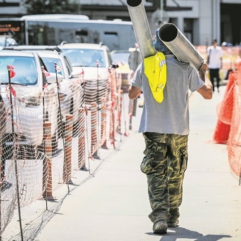 Διακοπή και σήμερα των υπαίθριων εργασιών και των delivery-Σε πορτοκαλί επίπεδο η επικινδυνότητα