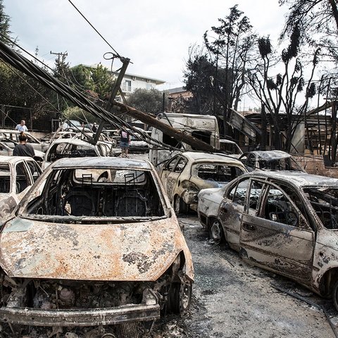 «Μείναμε μόνοι μας, δεν λειτούργησε τίποτε»-Συγκλονίζουν οι μαρτυρίες για την τραγωδία στο Μάτι