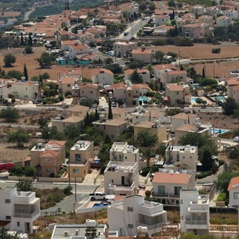 Υπογραφή συμβολαίου για κατασκευή κυκλικού κόμβου στην Πέγεια