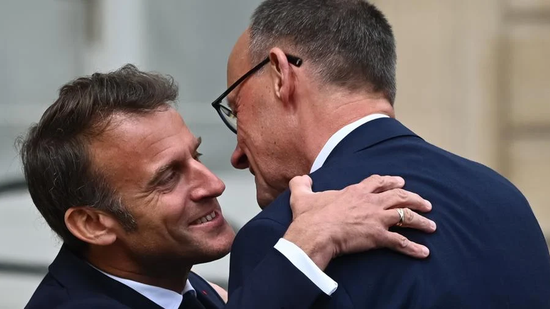 macronmerz-jpg